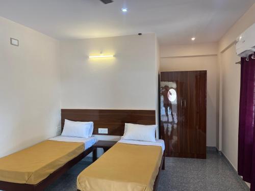Rt Service Apartments Hotel — Velankanni — photo 4