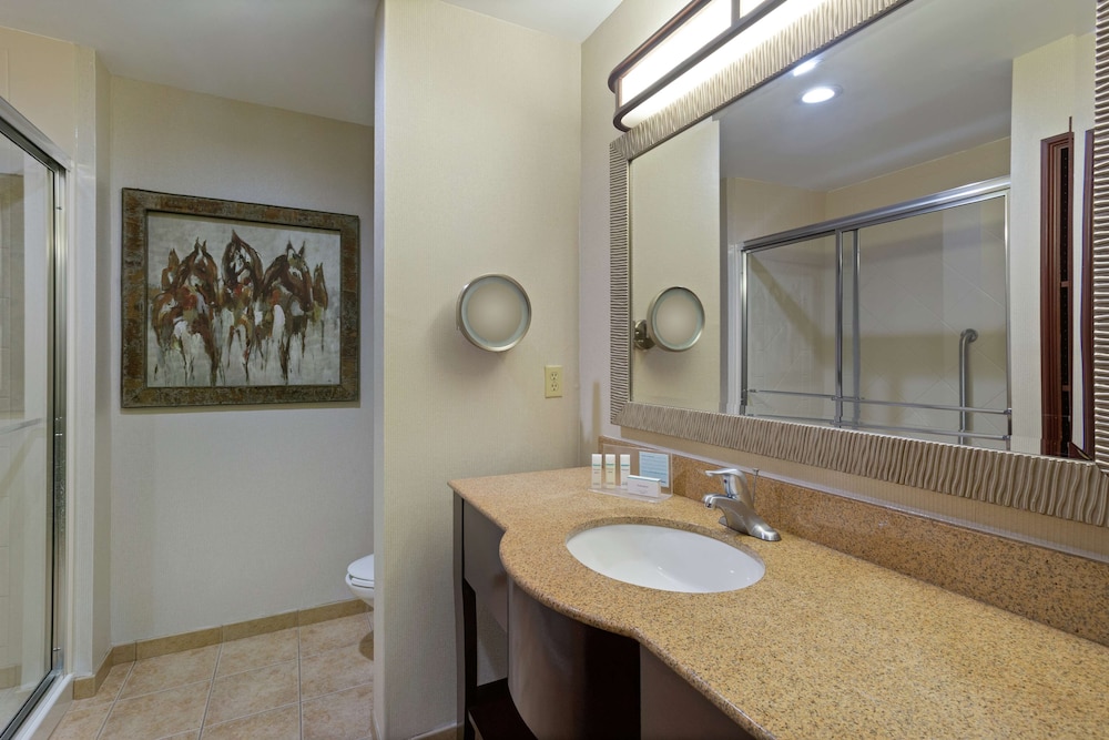 Hampton Inn & Suites Wellington - photo 27