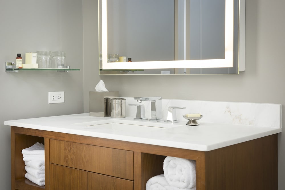 Hotel ZaZa Houston Memorial City - photo 24