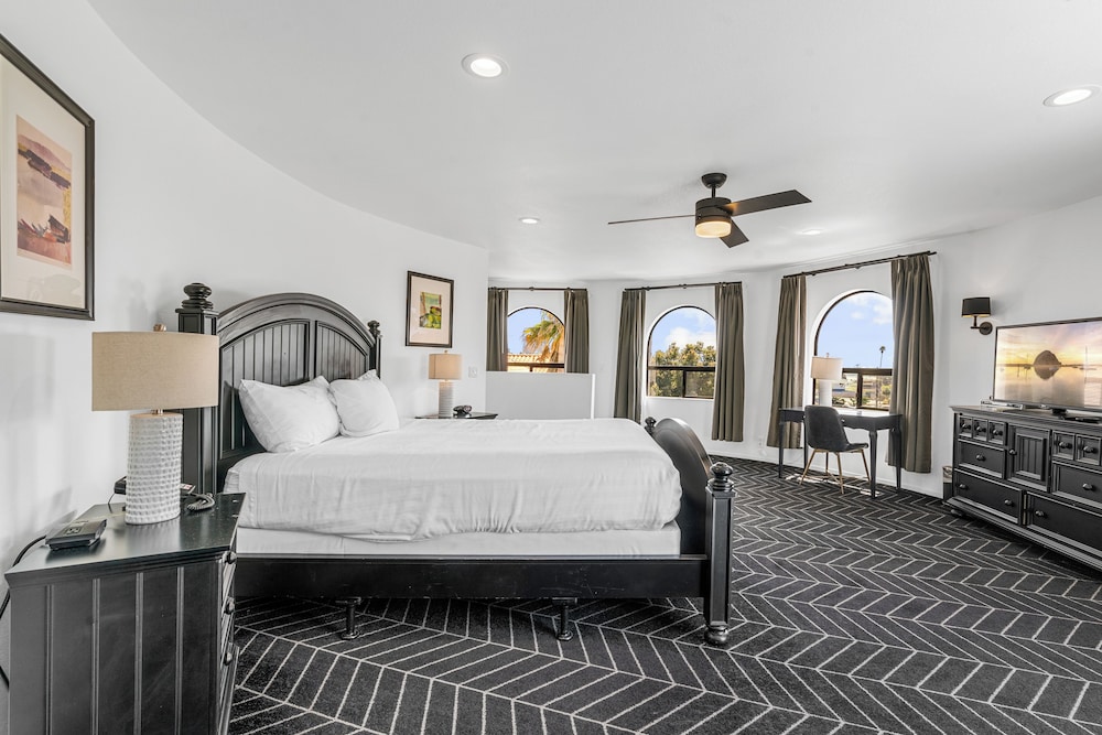 Masterpiece Hotel - photo 50
