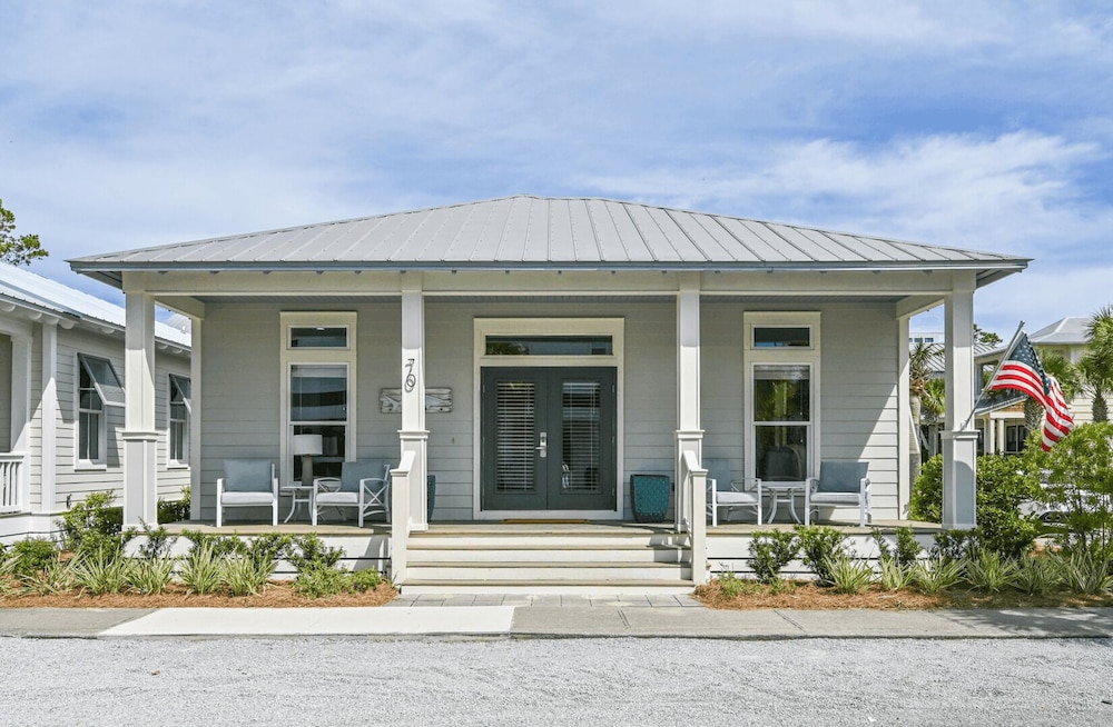 Walk to Seacrest Beach Resort Pool Modern 3bdr Free Wheelin by Avantstay - photo 2