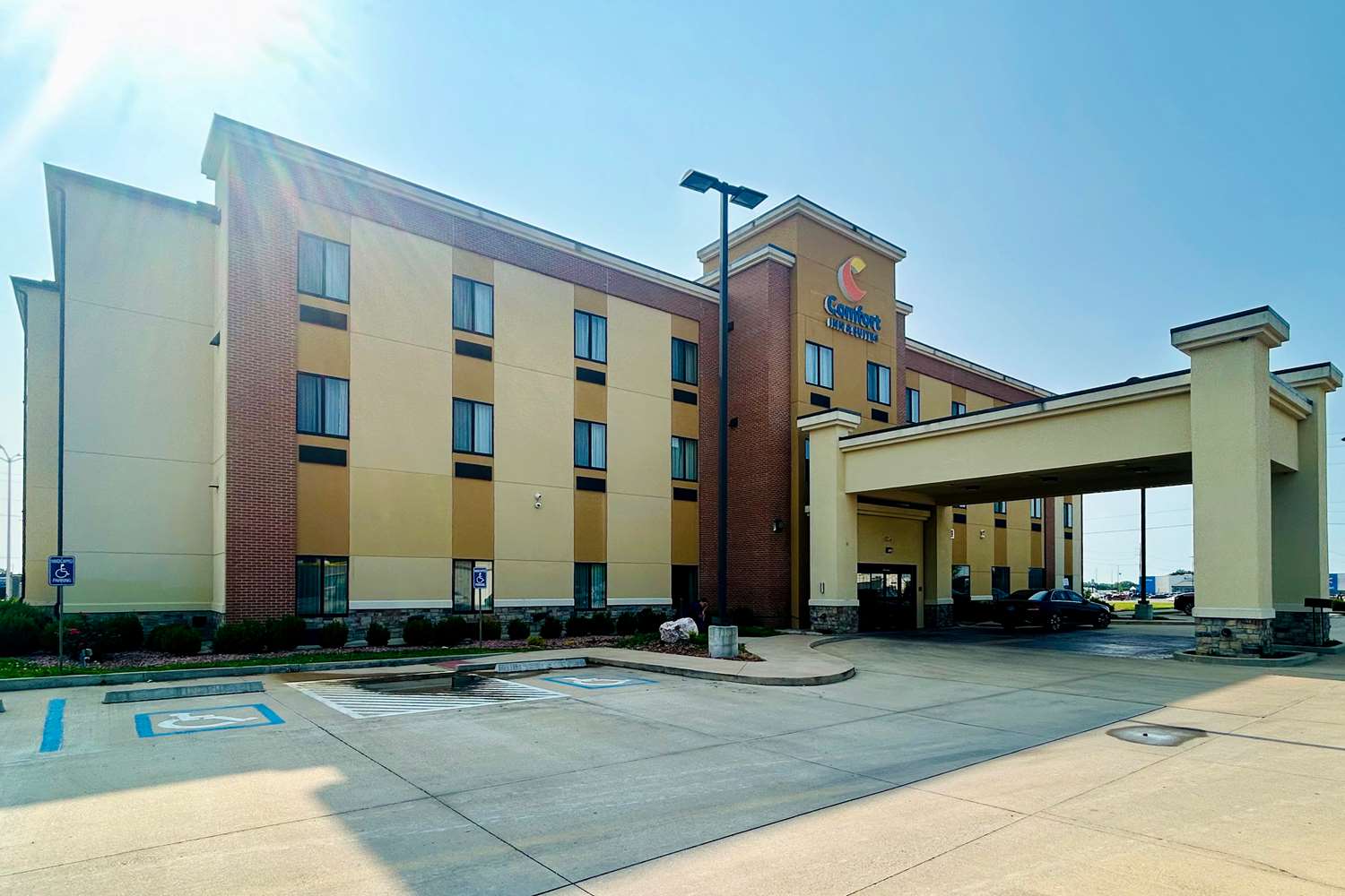 Comfort Inn & Suites Independence - photo 22