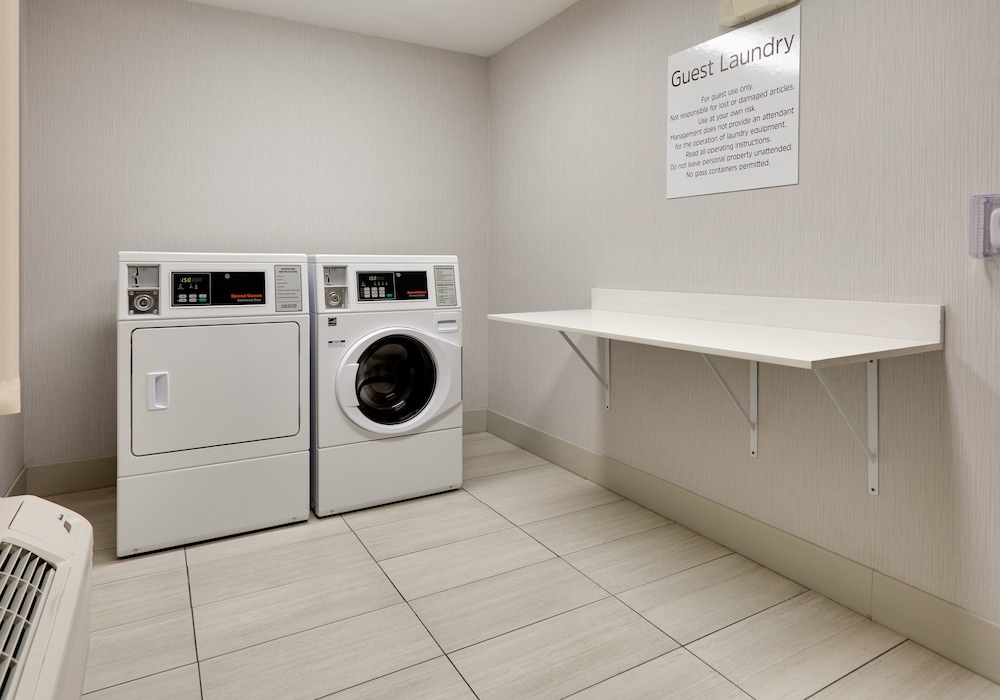 Holiday Inn Express Mitchell by IHG - photo 22
