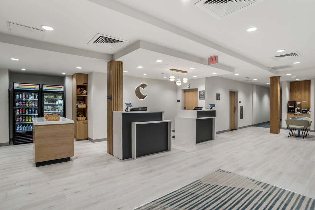 Comfort Inn & Suites Panama City Beach Pier Park Area - photo 9
