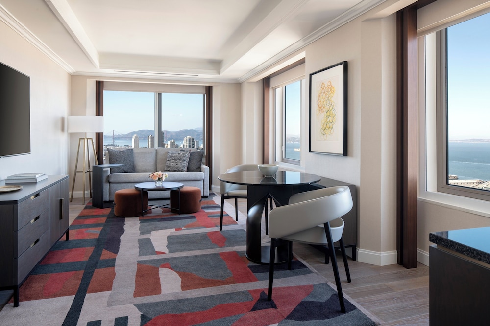 Four Seasons Hotel San Francisco at Embarcadero - photo 12
