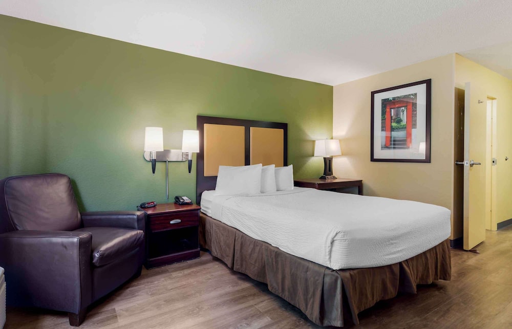 Extended Stay America Suites Washington DC Sterling - photo 17