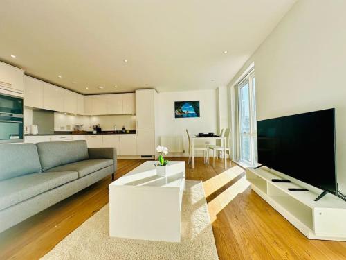 Stylish Apartment In Zone 2 — 4-Star Luxury Hotel in London, United Kingdom