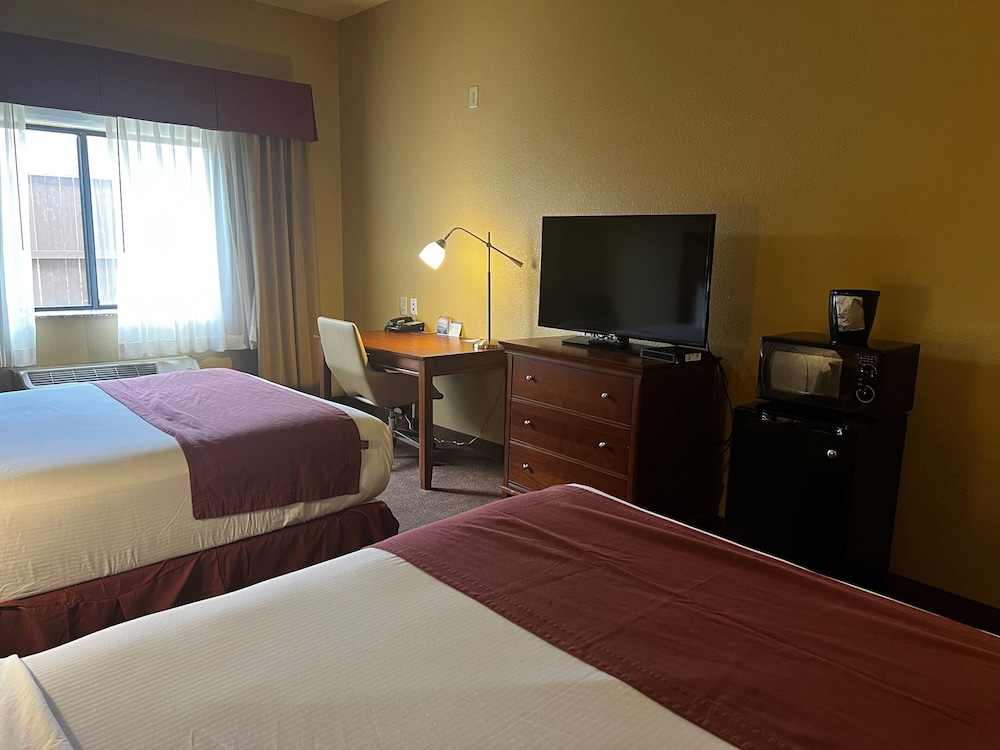 Baymont by Wyndham Cuero - photo 18