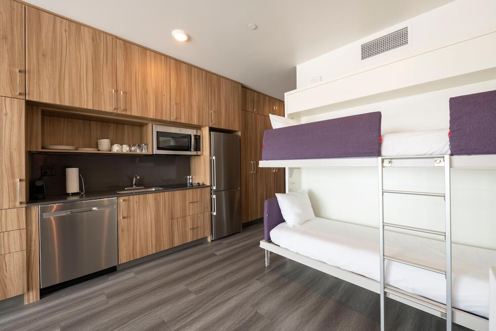 Yotelpad Park City - photo 22