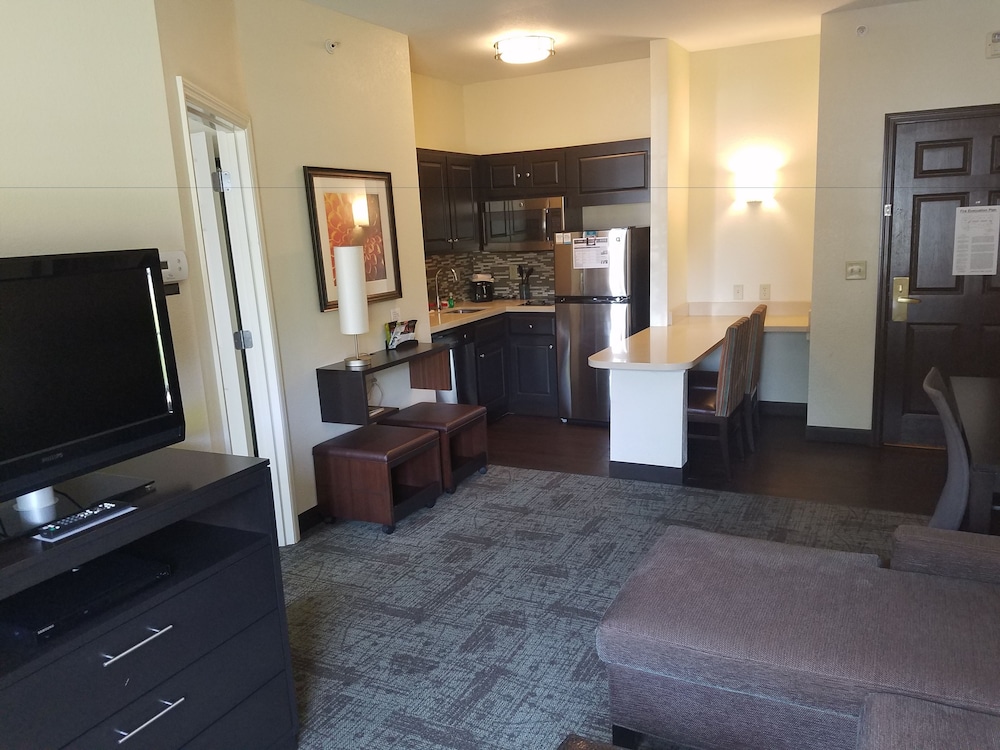 Staybridge Suites Cincinnati North by IHG - photo 22
