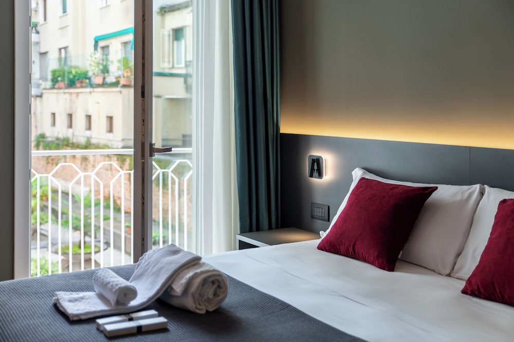 Levelup — 4-Star Luxury Hotel in Treviso, Italy