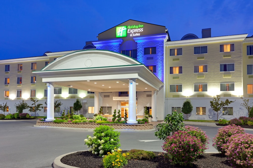 Holiday Inn Express Hotel & Suites Watertown Thousand Island by IHG - photo 40