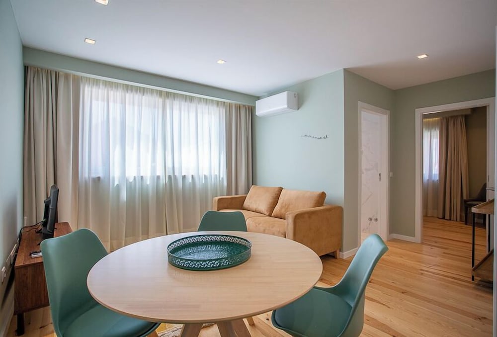 Ajuda Luxury Appartments — 4-Star Luxury Hotel in Lisbon, Portugal