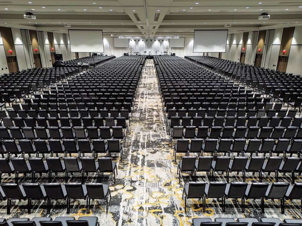 Crowne Plaza Kearney by IHG - photo 97