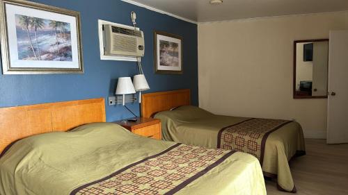 Four Oaks - photo 5