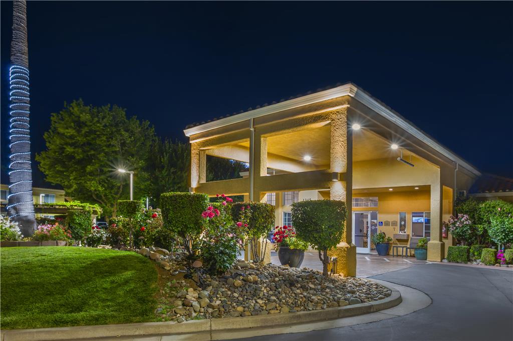 Best Western Plus Dixon Davis - photo 48