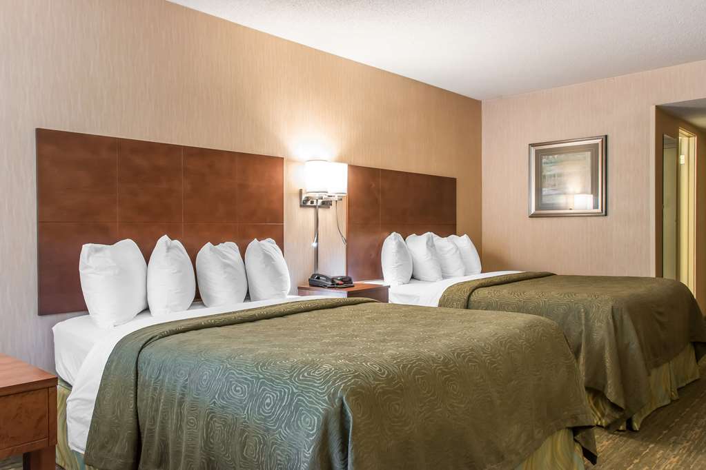 Quality Inn Bedford - photo 22