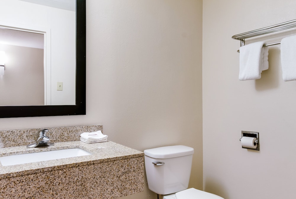 Red Roof Inn York Downtown - photo 22