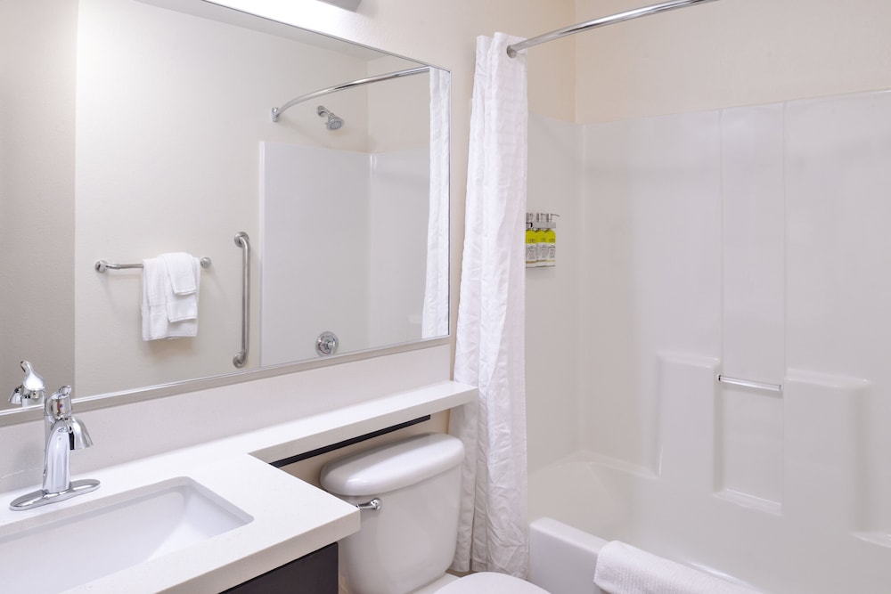 Candlewood Suites Paducah by IHG - photo 49