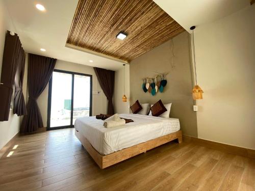 Emerald Beach Homestay — 5-Star Luxury Hotel in Phan Thiet, Vietnam