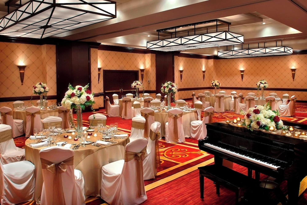 Trumbull Marriott Shelton - photo 30