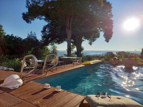 Le Belvedere des Remparts — 4-Star Luxury Hotel in Langres, France