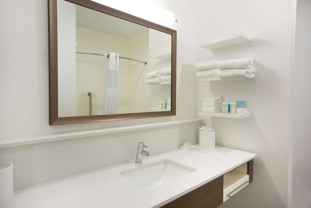 Hampton Inn & Suites Stillwater West - photo 13