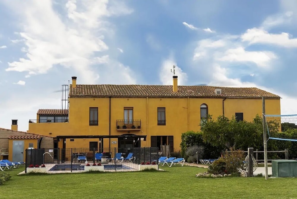 Mas Ribas Turismo Rural in Sant Pere Pescador, Spain