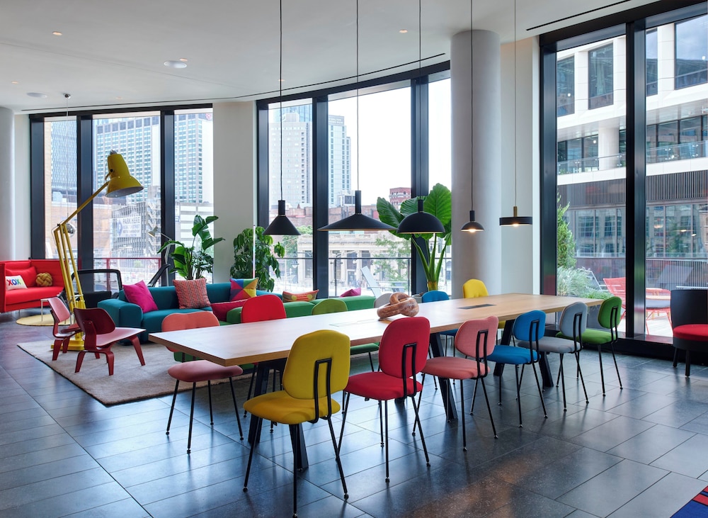 citizenM Boston Back Bay - photo 4