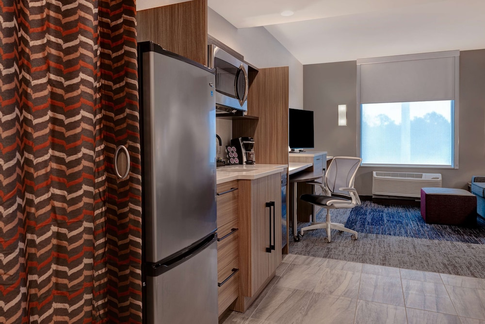 Home2 Suites by Hilton Blythewood SC - photo 48