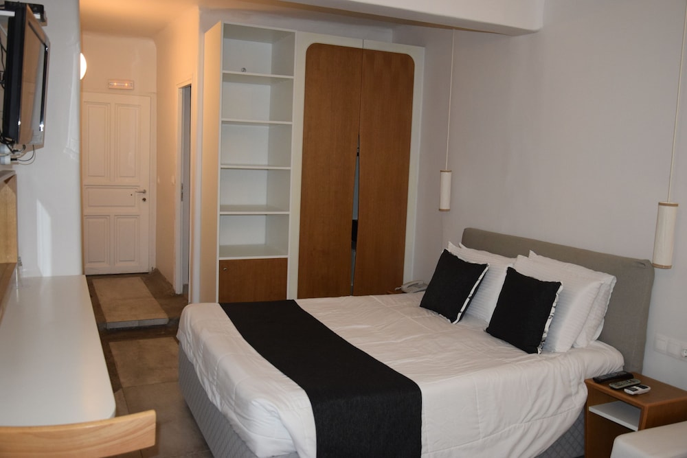 Amaze Suites — Fira — photo 5