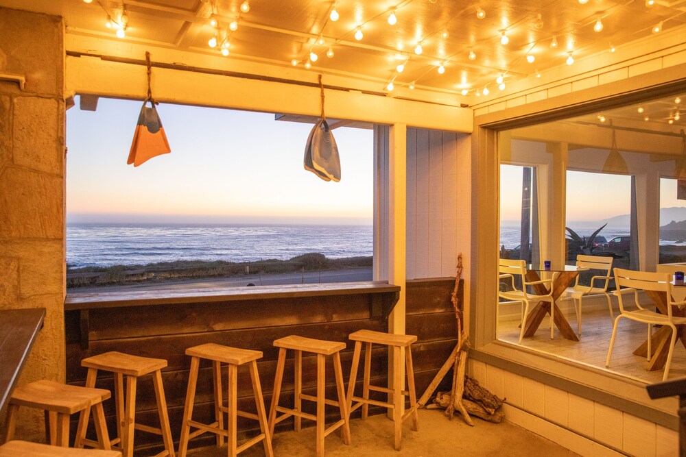 Cambria Beach Lodge - photo 18