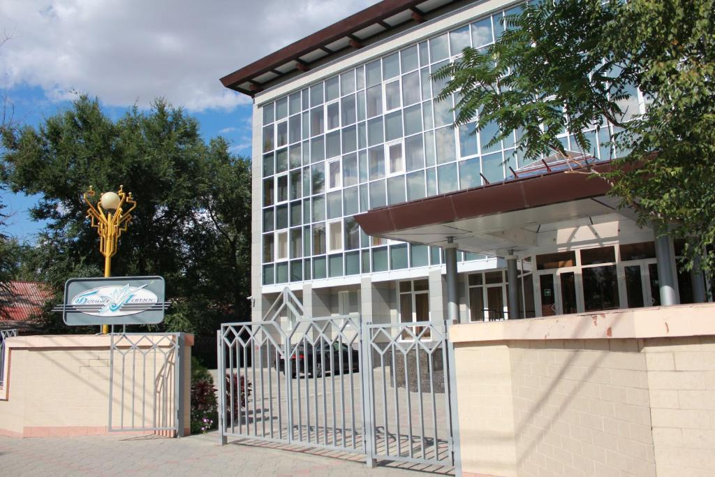 White Lotus City Hotel — hotel in Elista