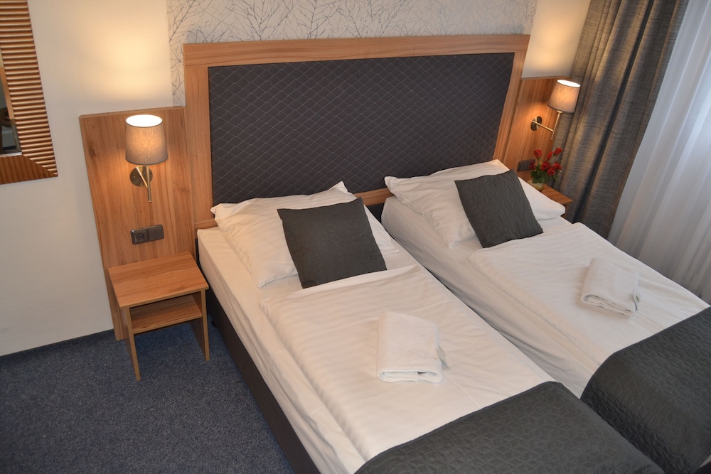 Hotel Bohemians - last minute hotel in Prague