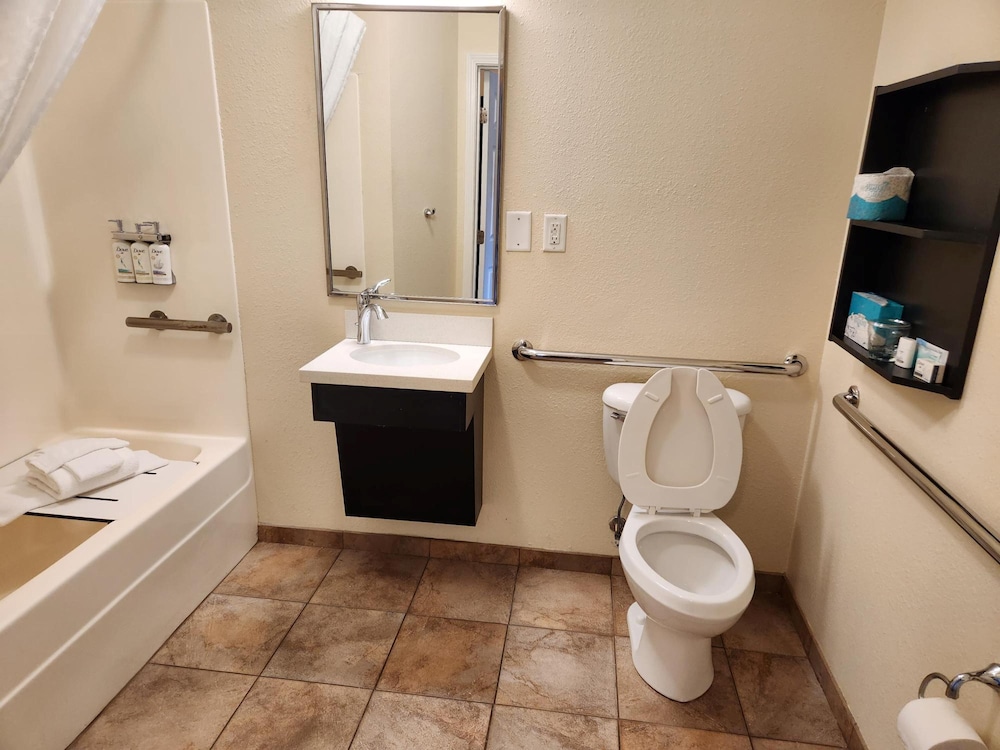Candlewood Suites Greenville NC by IHG - photo 25