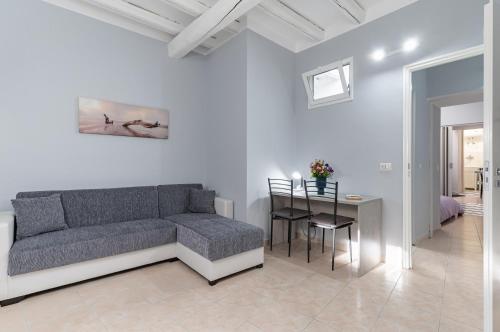 GuestHost Villa Bellini & Stadio Comfy Apartment — 4-Star Luxury Hotel in Catania, Italy