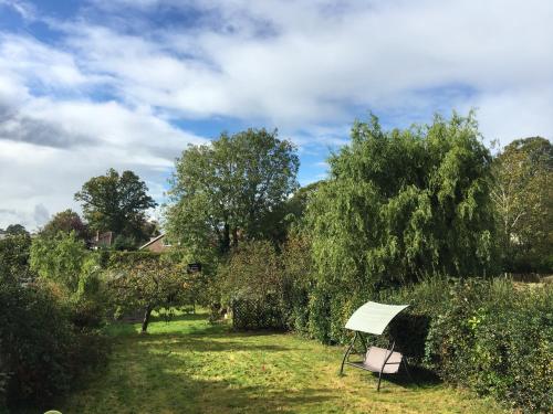 Fareham Heights 5BR Lrg drive LazySpa at extra cost Lux modern and Comfy in Fareham, United Kingdom