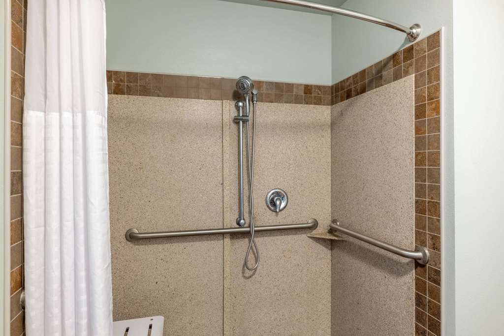 Baymont by Wyndham Rapid City - photo 22