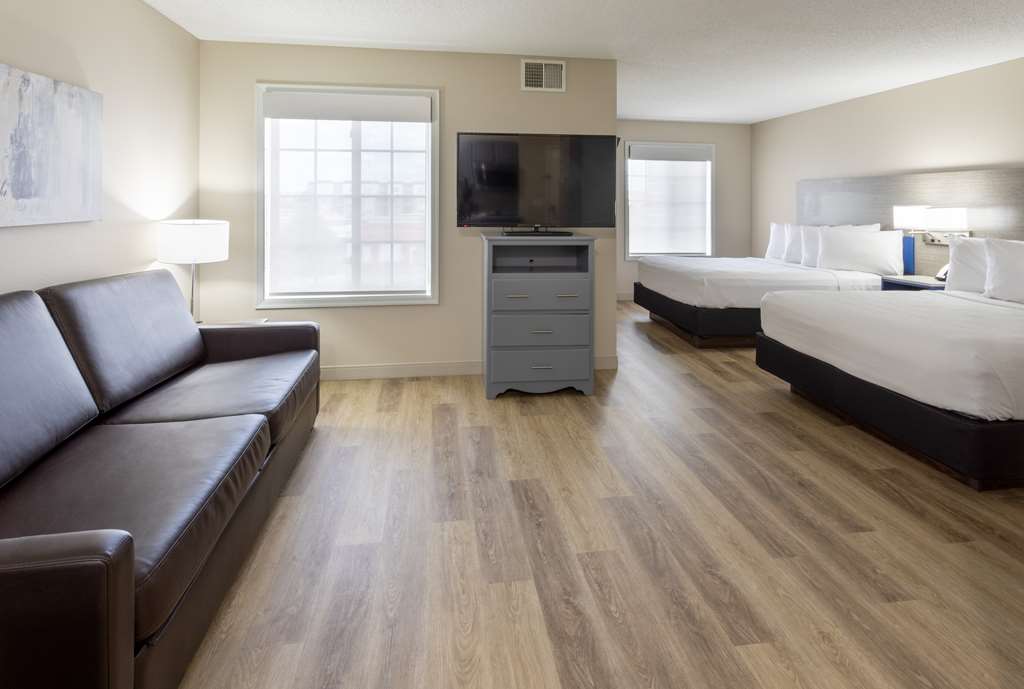 GrandStay Hotel and Conference - photo 12