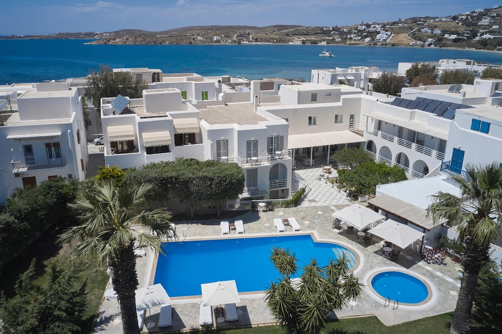 Polos Hotel - carbon neutral hotel in Paros