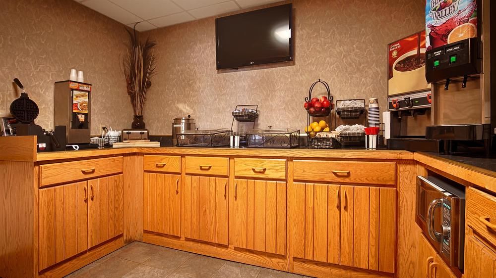 Best Western Of Alpena - photo 19