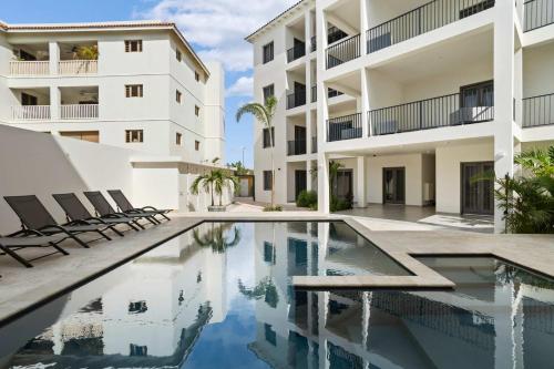 Bonaire Beach Apartment 1 with communal pool and diving facilities — 4-Star Luxury Hotel in Kralendijk, Bonaire, Sint Eustatius and Saba