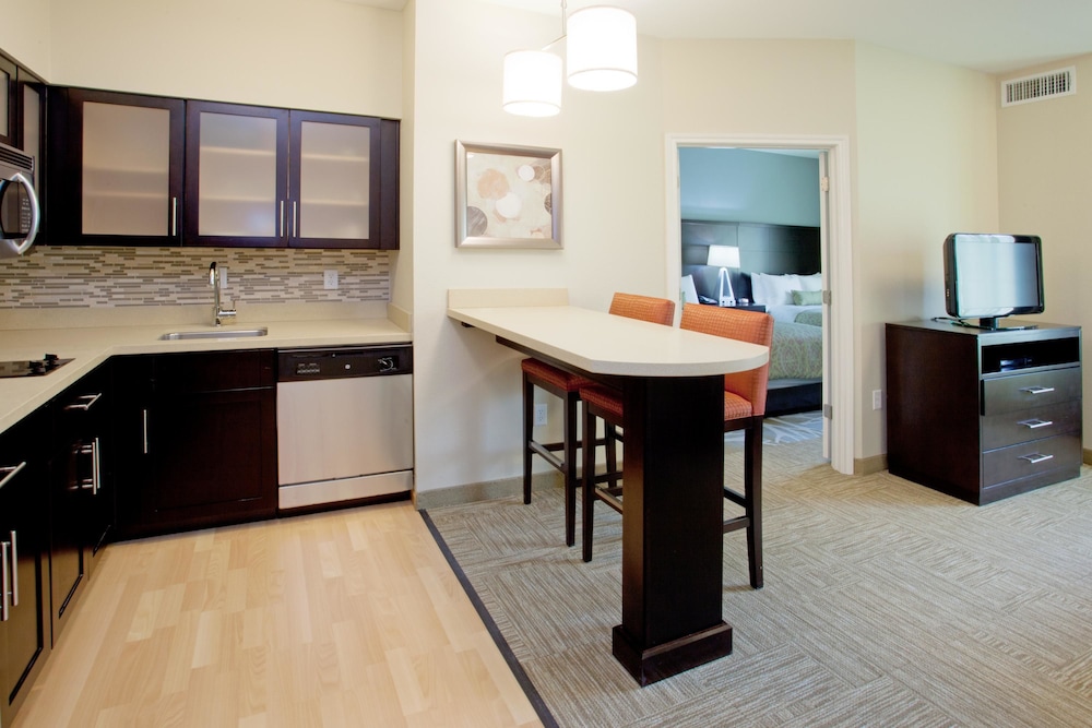 Staybridge Suites University Area by IHG - photo 42