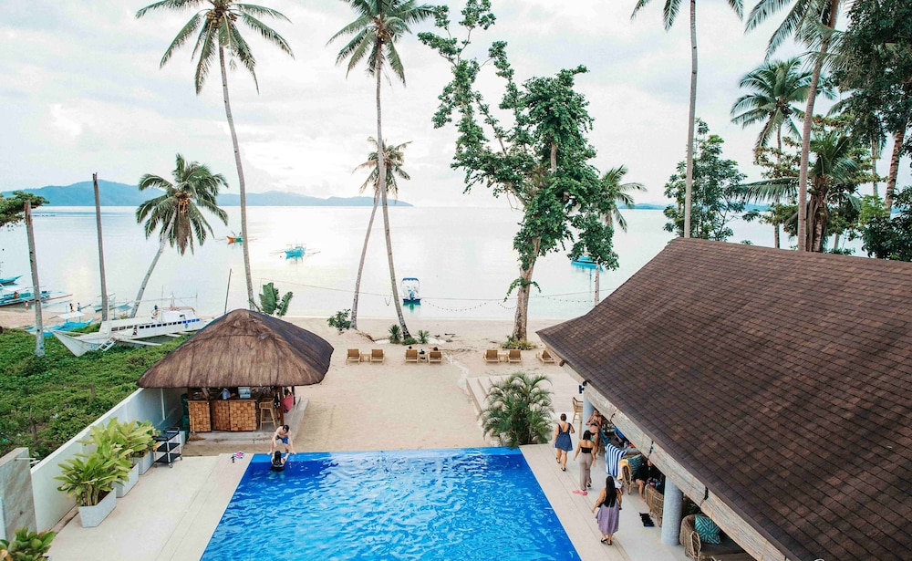 Holiday Suites Port Barton in San Vicente, Philippines