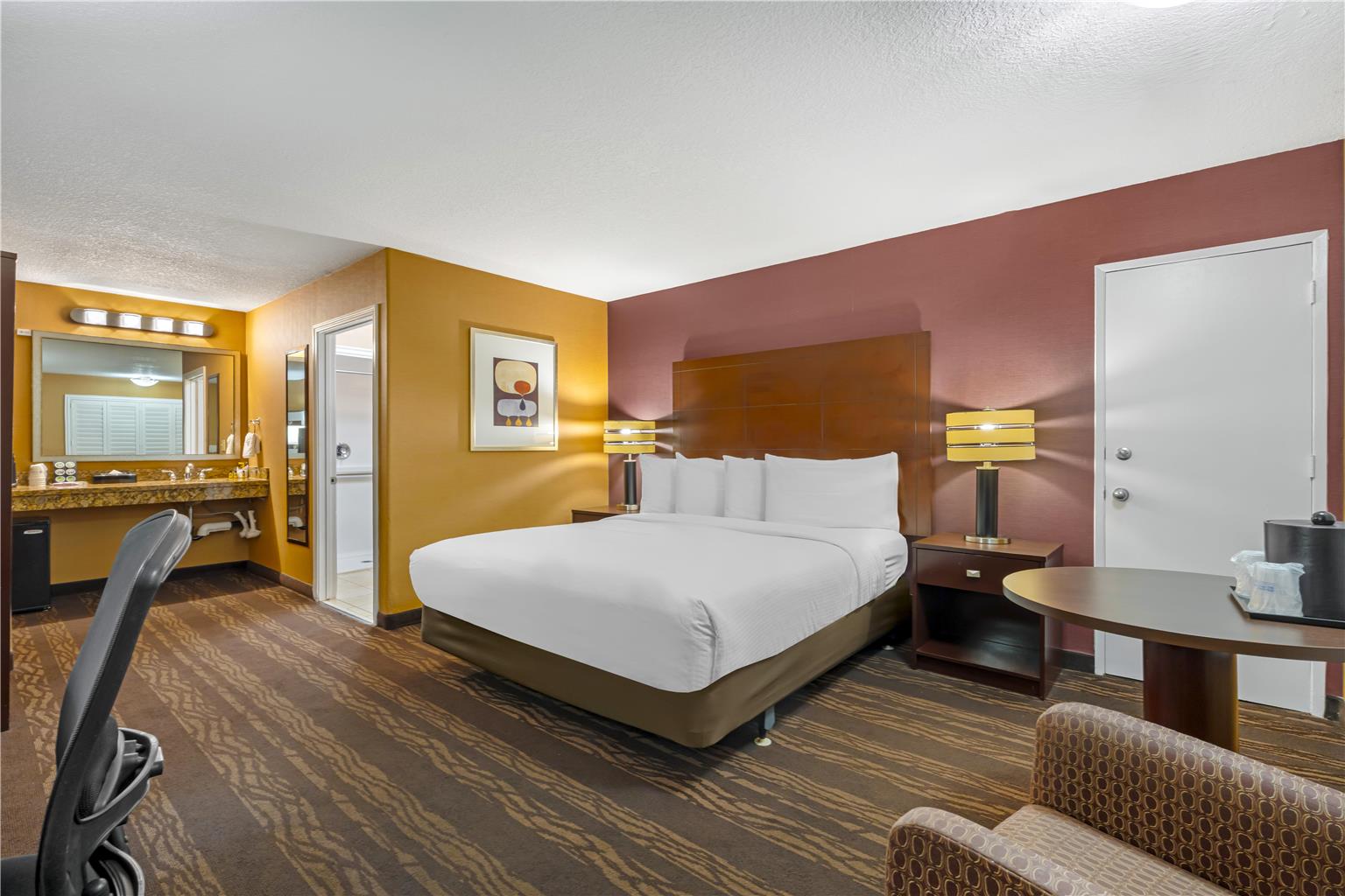 Best Western Plus Stovall's Inn - photo 39