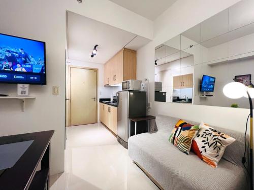 1BR Condotel with Balcony at SM Light Residences #LT01 1 — 4-Star Luxury Hotel in Manila, Philippines
