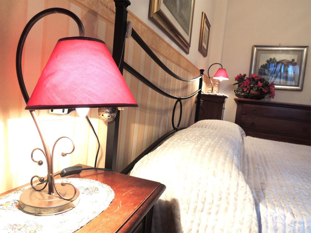 Vacanze Romane Con Giardino — 4-Star Luxury Hotel in Rome, Italy