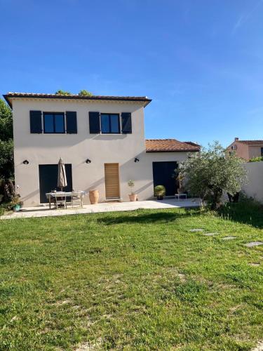La Petite Bastide en Provence — hotel in Noves
