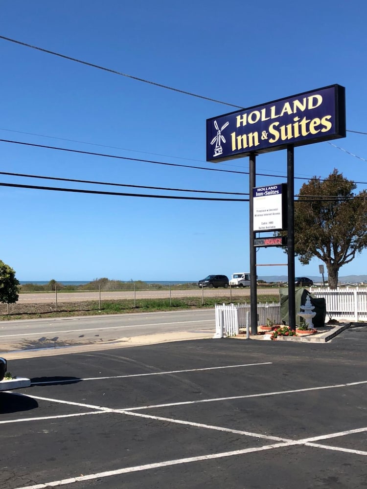 Holland Inn & Suites - photo 46
