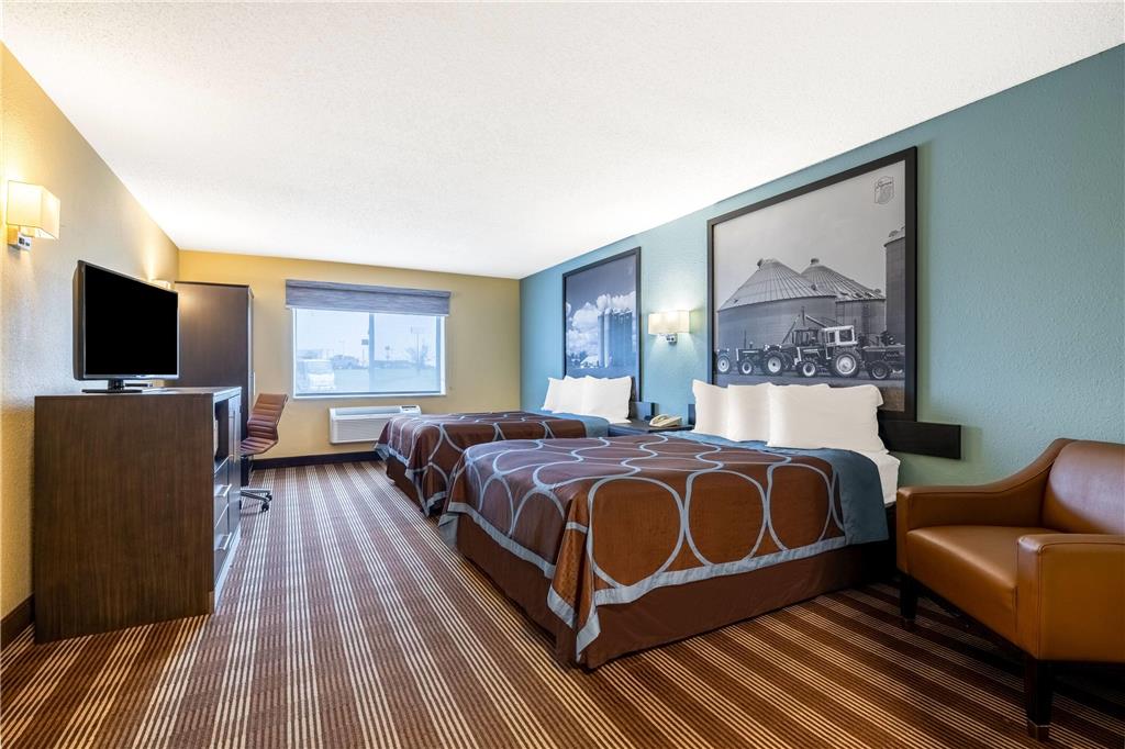 Super 8 by Wyndham Osseo WI - photo 13